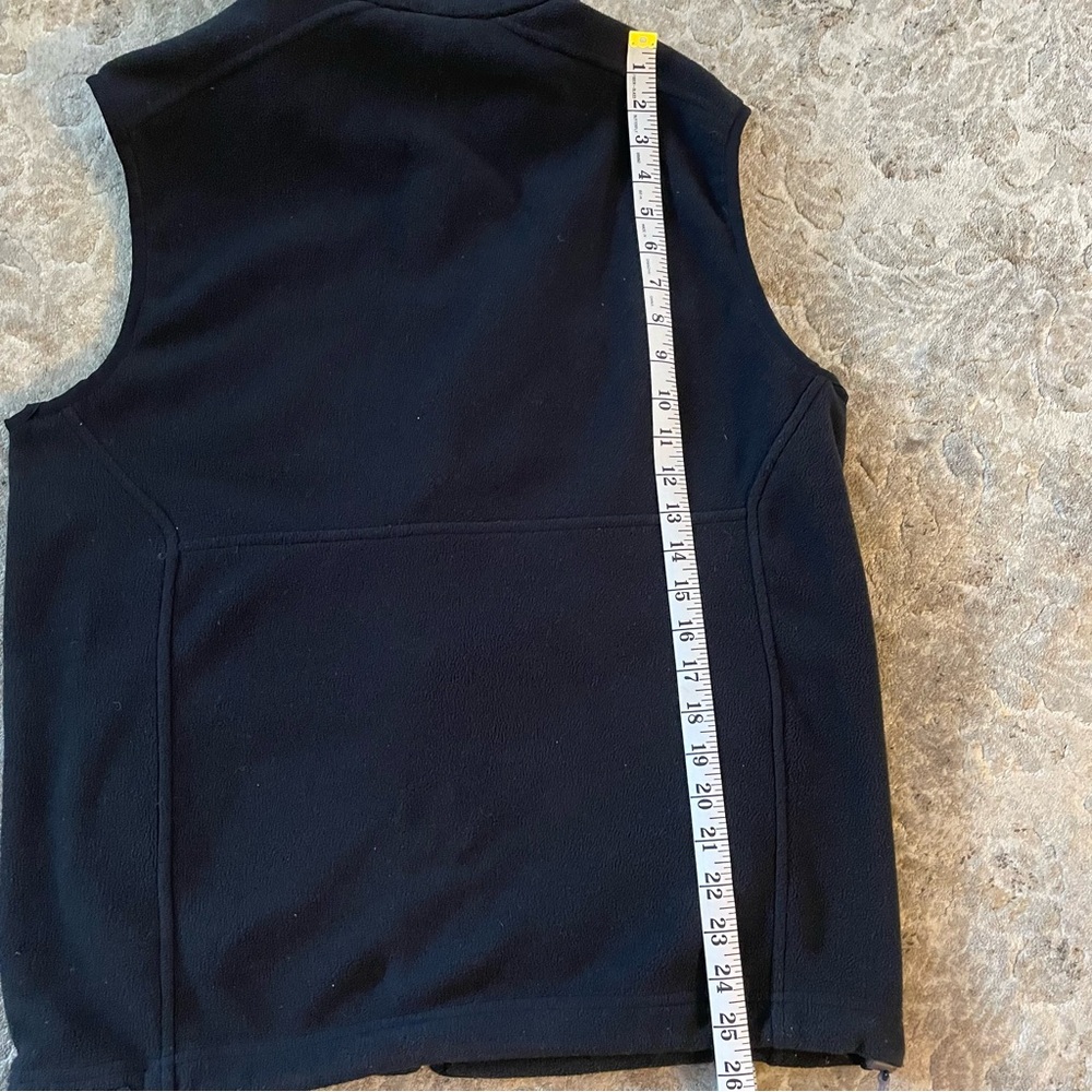 Lands’ End men’s fleece vest in black size M with pockets - Picture 7 of 8